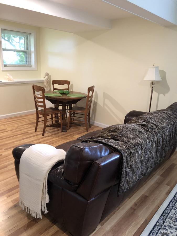 14 Charles St Apartment - thumb 4