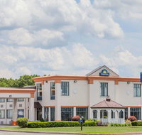 Days Inn by Wyndham Windsor Locks / Bradley Intl Airport - Accommodation Alabama