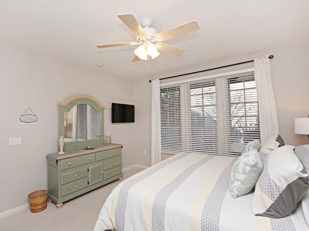 124G October Glory Avenue Condo - thumb 13