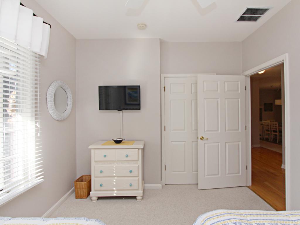 124G October Glory Avenue Condo - thumb 10