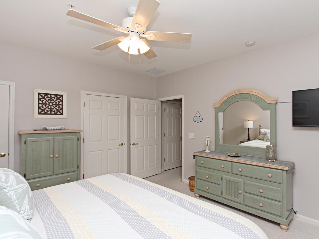 124G October Glory Avenue Condo - thumb 6