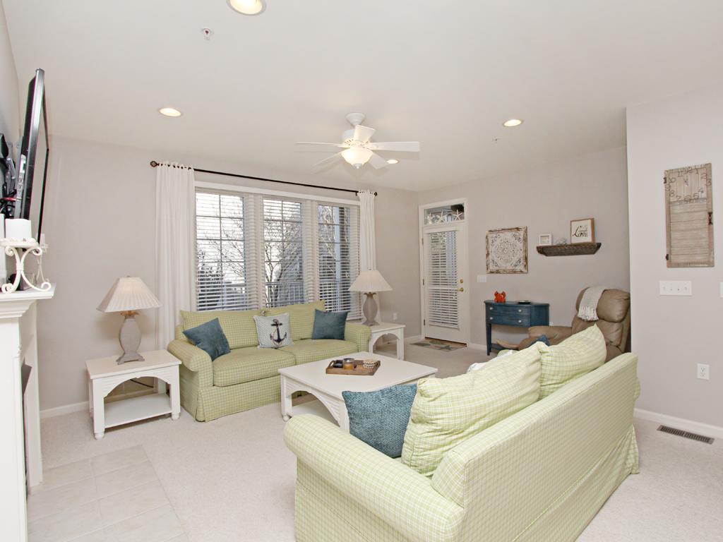 124G October Glory Avenue Condo - thumb 9