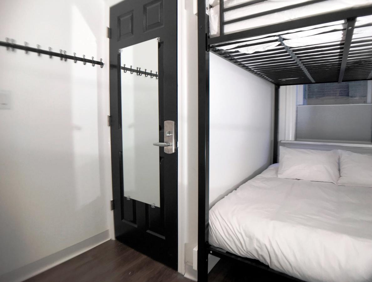 HighRoad Hostel DC - thumb 34