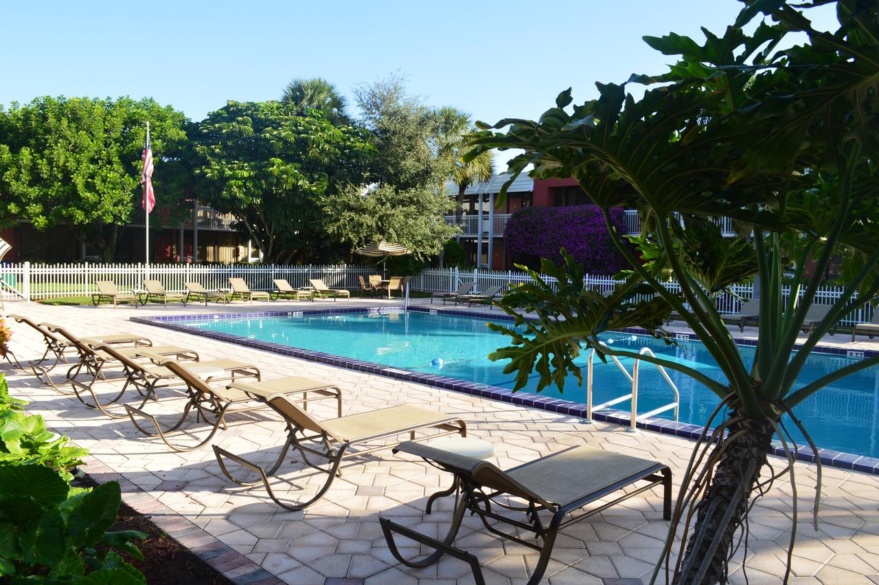 Ramada By Wyndham Naples - thumb 7