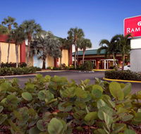 Ramada by Wyndham Naples - Accommodation Alabama