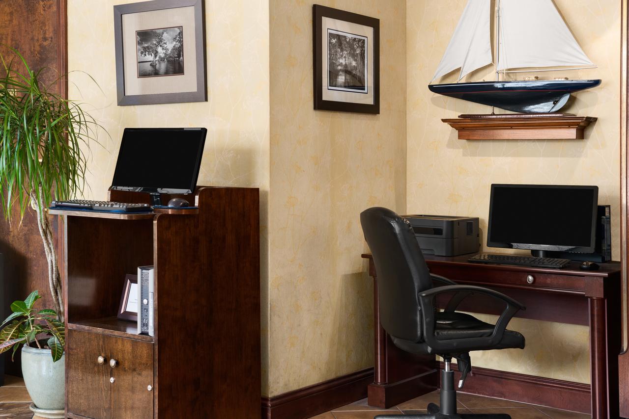 Ramada By Wyndham Naples - thumb 36