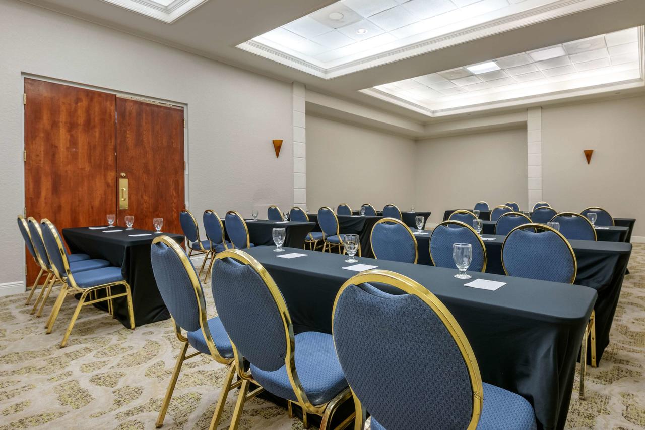 Best Western Plus Palm Beach Gardens Hotel & Suites And Conference Ct - thumb 30