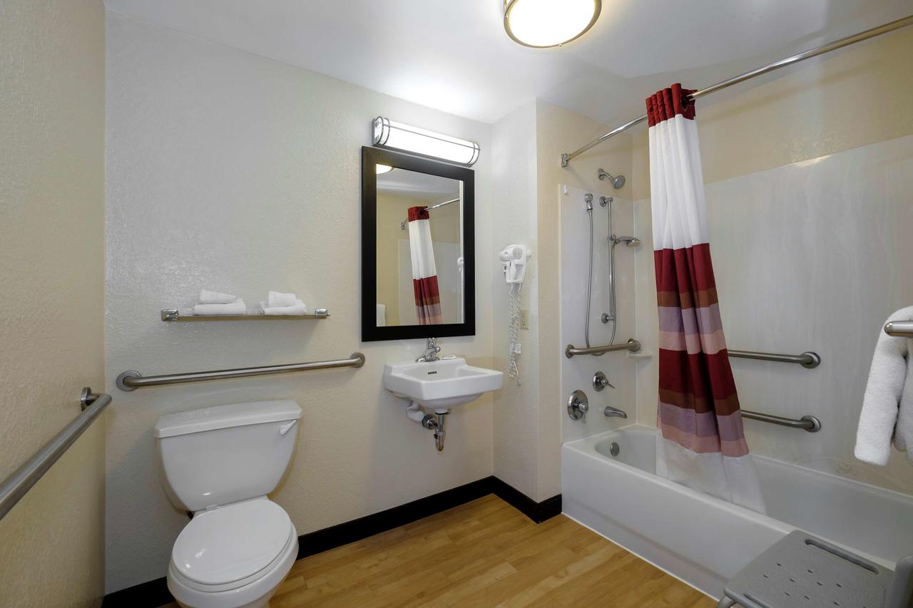 Red Roof Inn PLUS + Gainesville - thumb 14