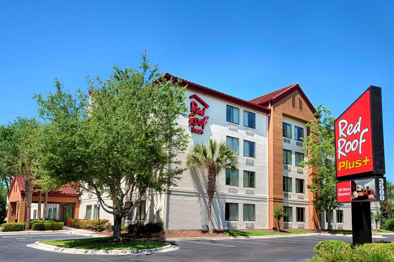 Red Roof Inn PLUS + Gainesville - thumb 1