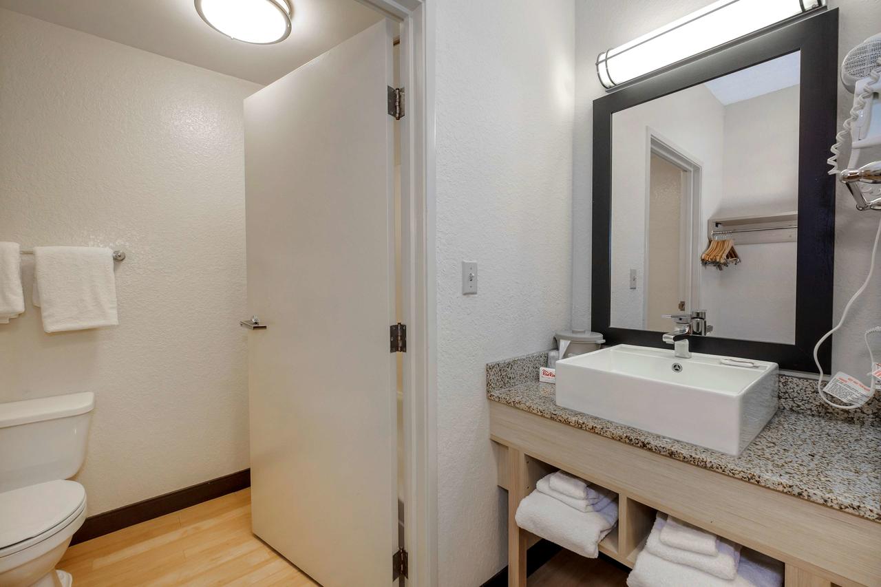 Red Roof Inn PLUS + Gainesville - thumb 19