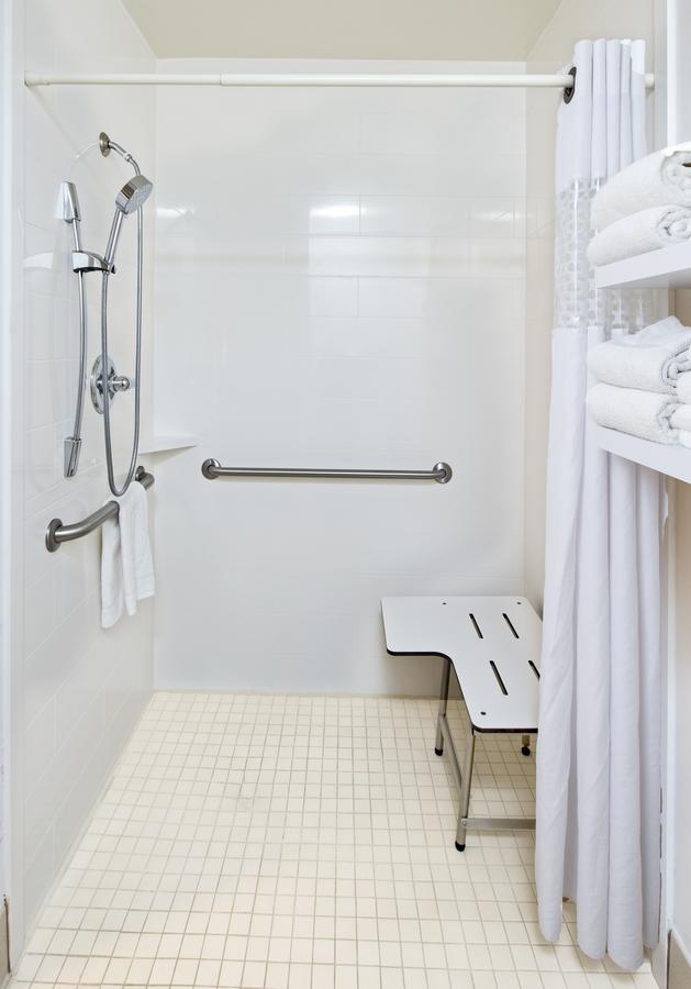 Hampton Inn & Suites Pensacola I-10 N At University Town Plaza - thumb 12