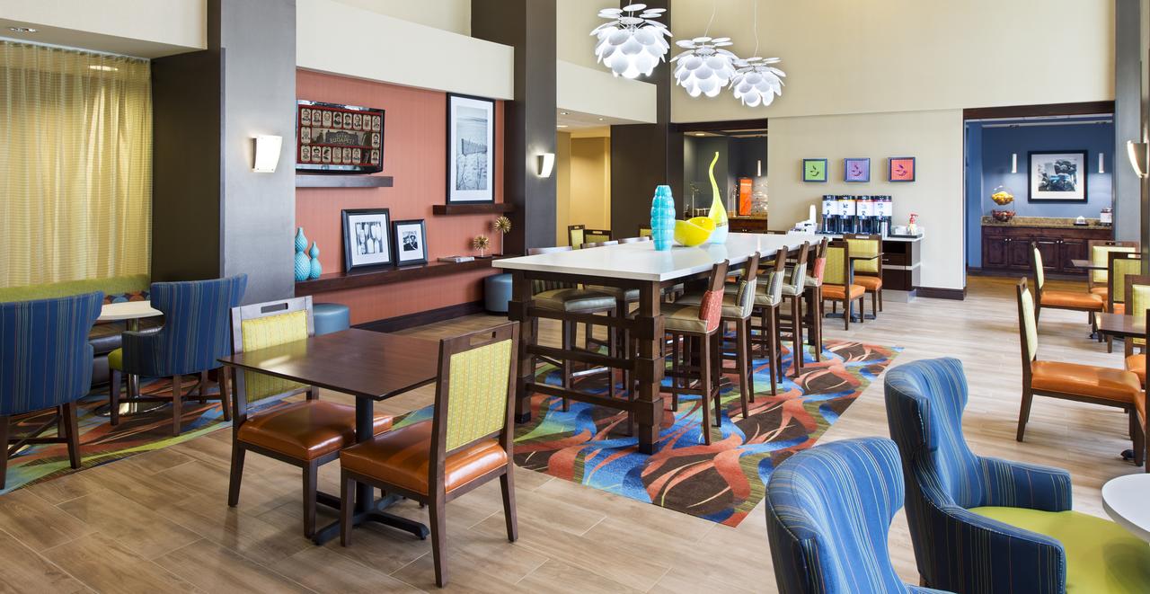 Hampton Inn & Suites Pensacola I-10 N At University Town Plaza - thumb 16