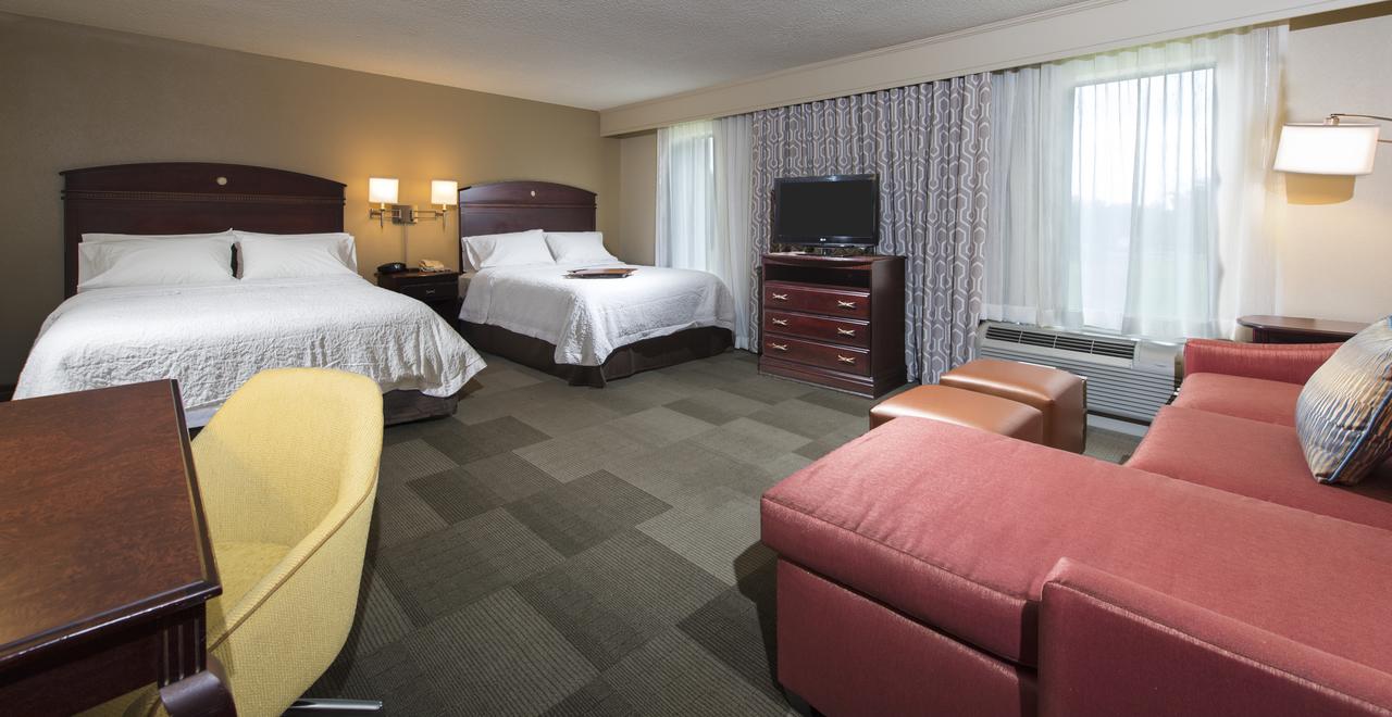 Hampton Inn & Suites Pensacola I-10 N At University Town Plaza - thumb 7