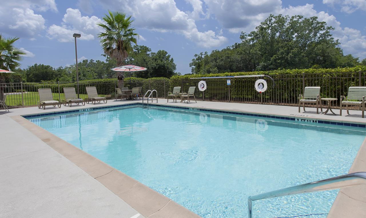 Hampton Inn & Suites Pensacola I-10 N At University Town Plaza - thumb 4