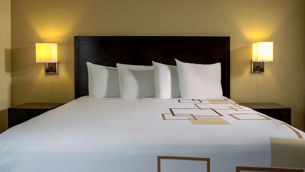 Galleria Palms Hotel - thumb 8