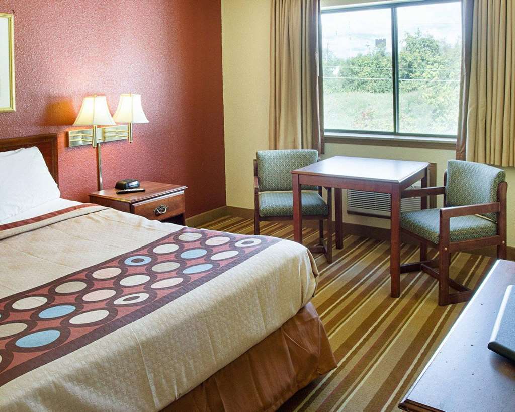 Rodeway Inn Florence - thumb 8