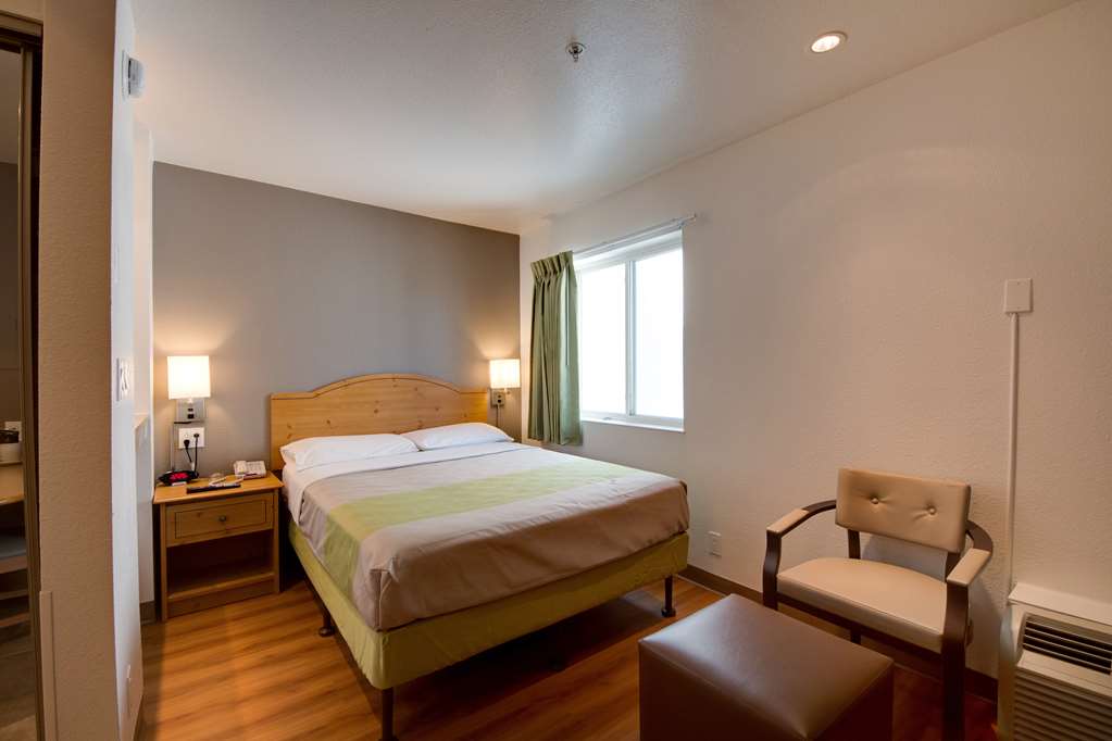 Motel 6 Brownsville - thumb 9