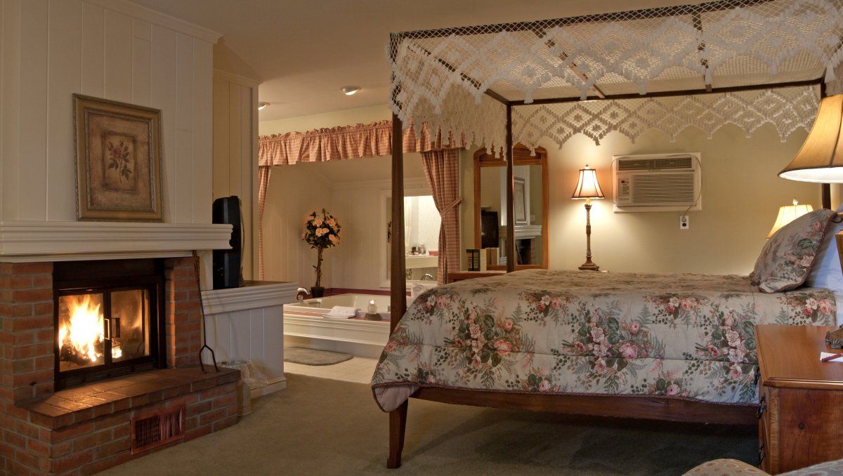 Crescent Lodge & Country Inn - thumb 4