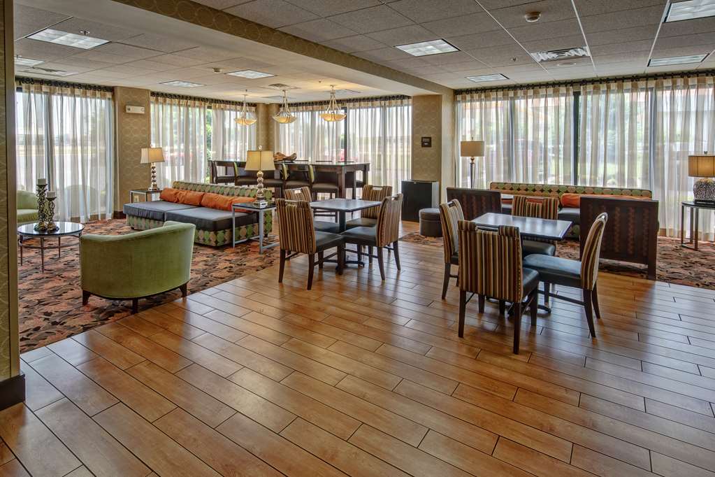 Hampton Inn Blytheville - thumb 4