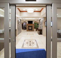 Holiday Inn Express  Suites - Accommodation Alabama