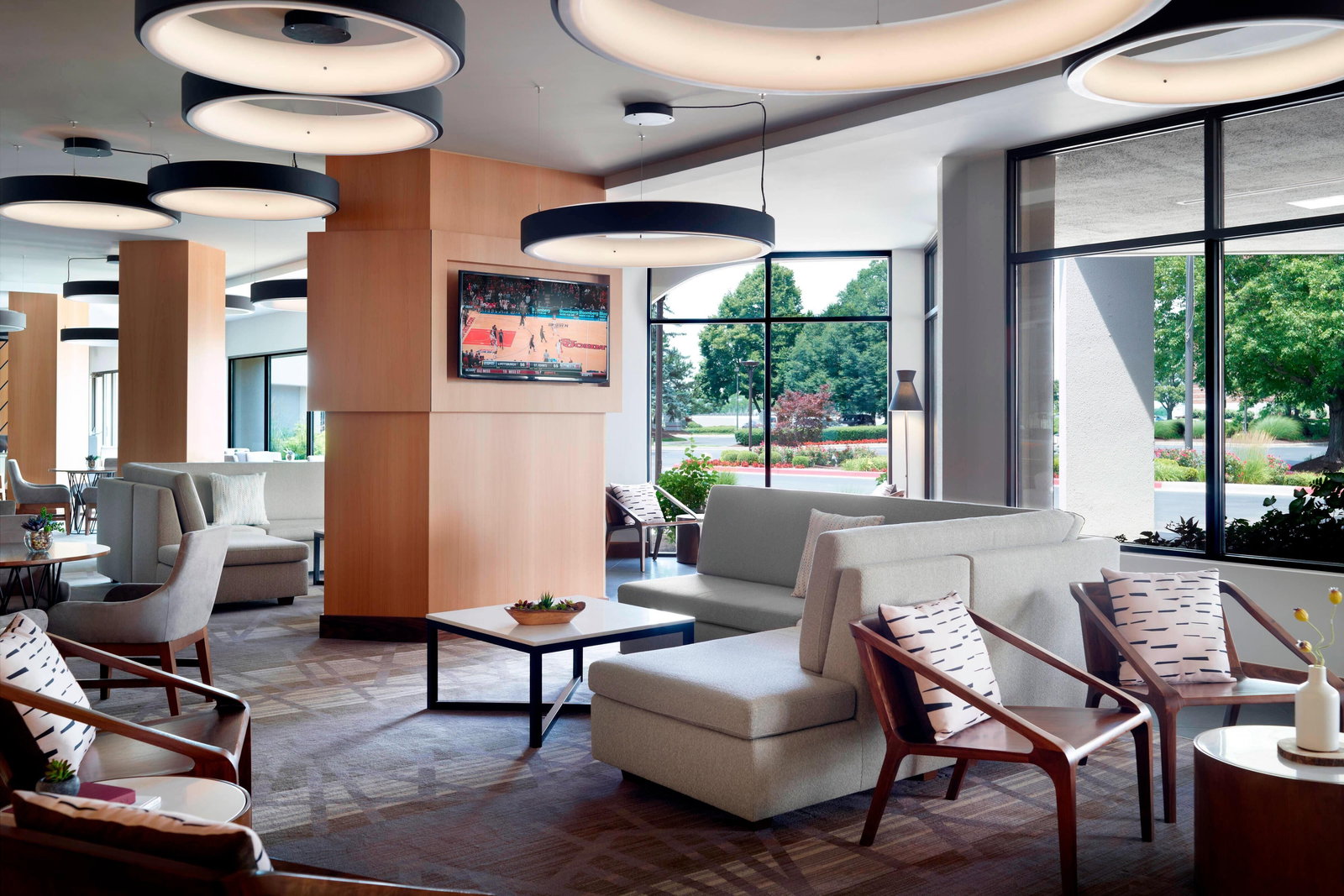 Marriott At The University Of Dayton - thumb 9