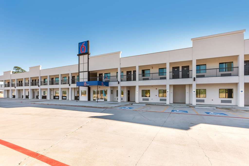 Motel 6 Channelview - thumb 2