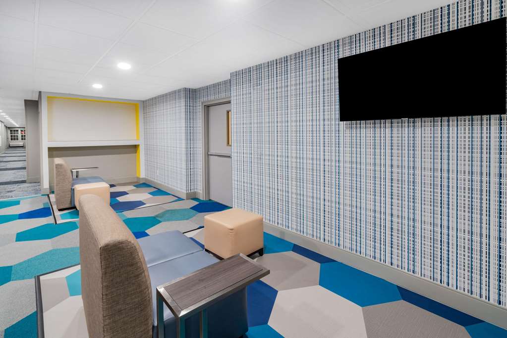 Microtel Inn & Suites By Wyndham Athens - thumb 7