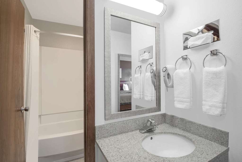 Super 8 Alamosa - thumb 10