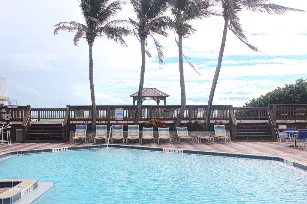 Radisson Suite Hotel Oceanfront - thumb 4