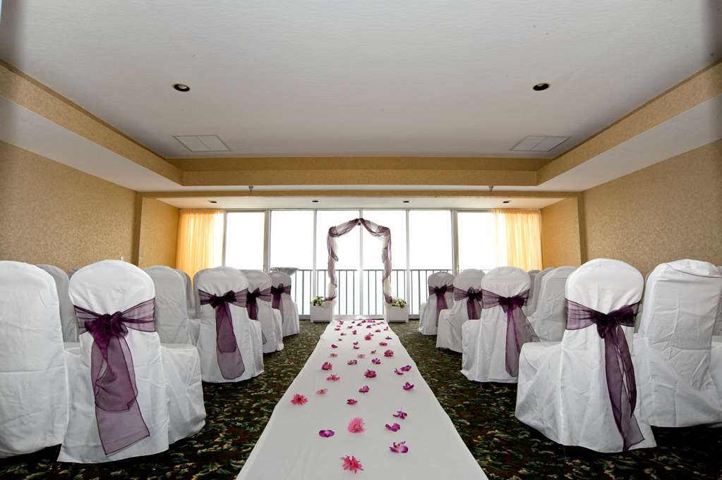 Radisson Suite Hotel Oceanfront - thumb 6