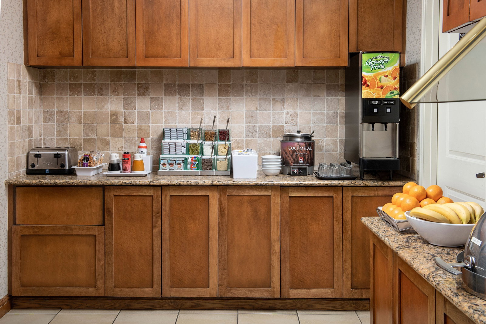 Residence Inn Chico - thumb 10