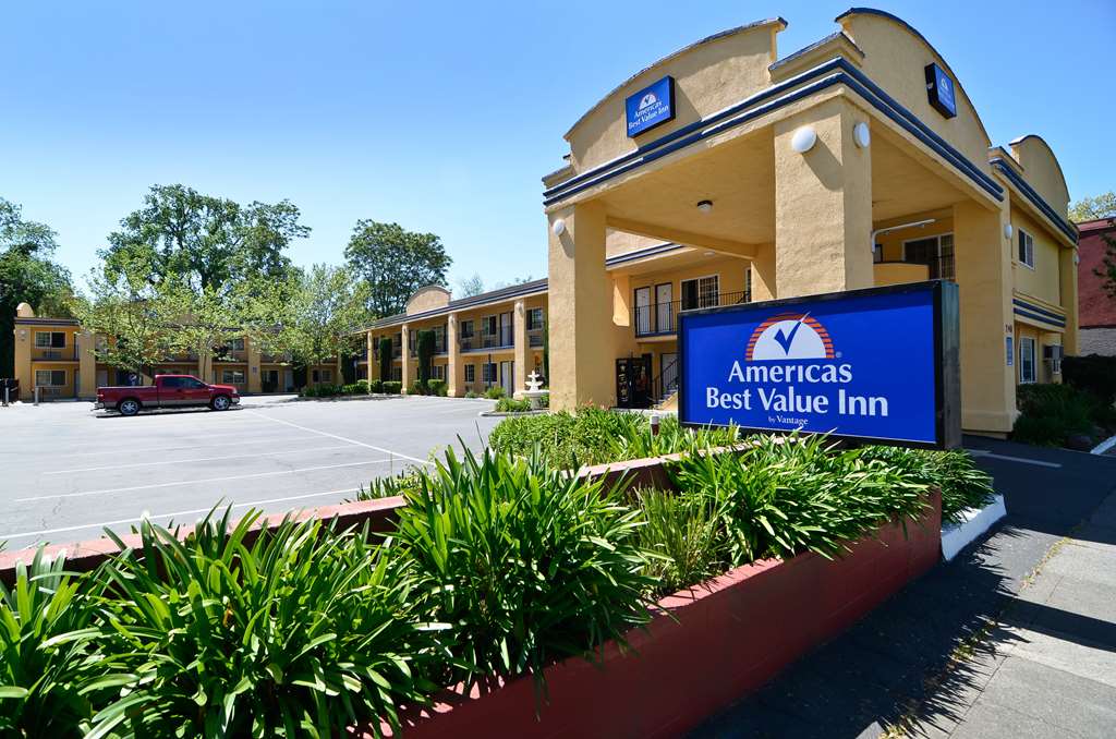 Americas Best Value Inn Chico - thumb 0