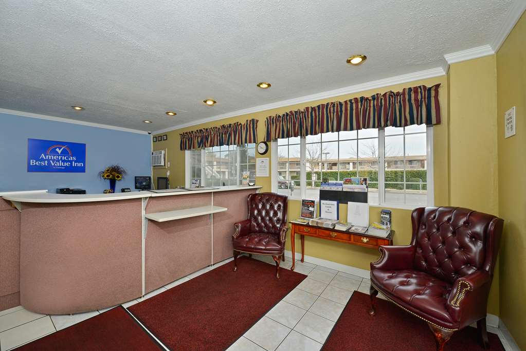 Americas Best Value Inn Chico - thumb 3