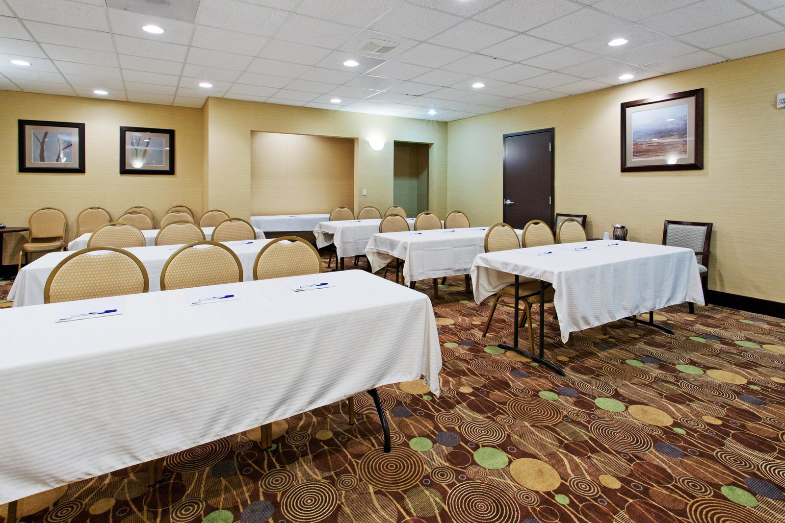 Holiday Inn Express Benicia - thumb 8