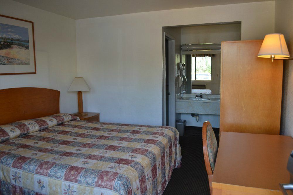 Vagabond Inn Fresno - thumb 4