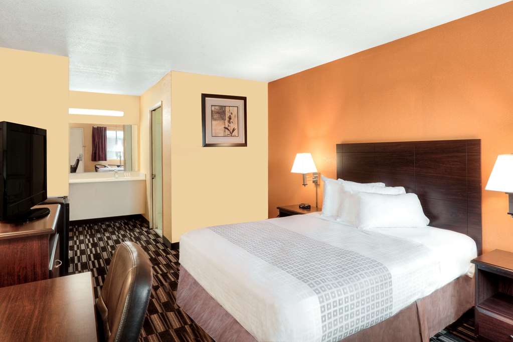 Howard Johnson Express Inn Modesto Ceres - thumb 8