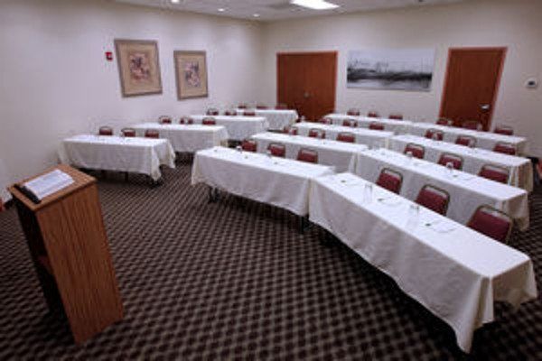 Garden Place Suites-Sierra Vista - thumb 3