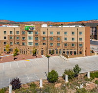 Holiday Inn Express And Suite East - Accommodation Alabama