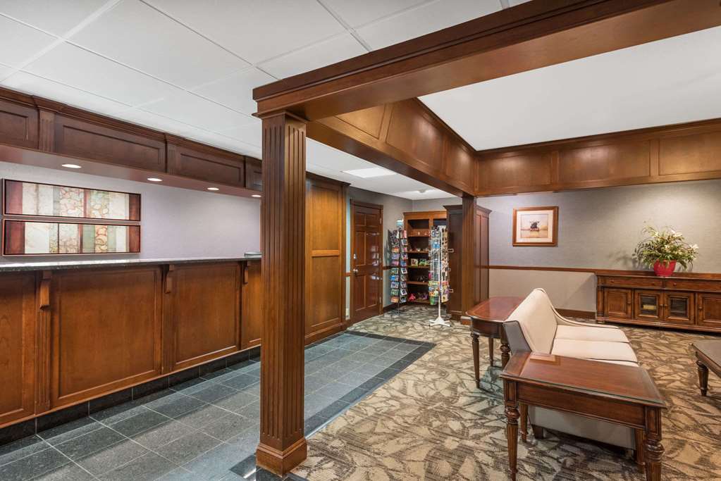 Ramada Plaza By Wyndham Portland - thumb 2