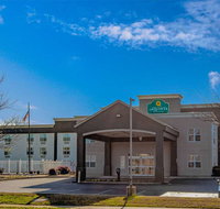 La Quinta Inn  Suites Lexington Park - Accommodation Alabama