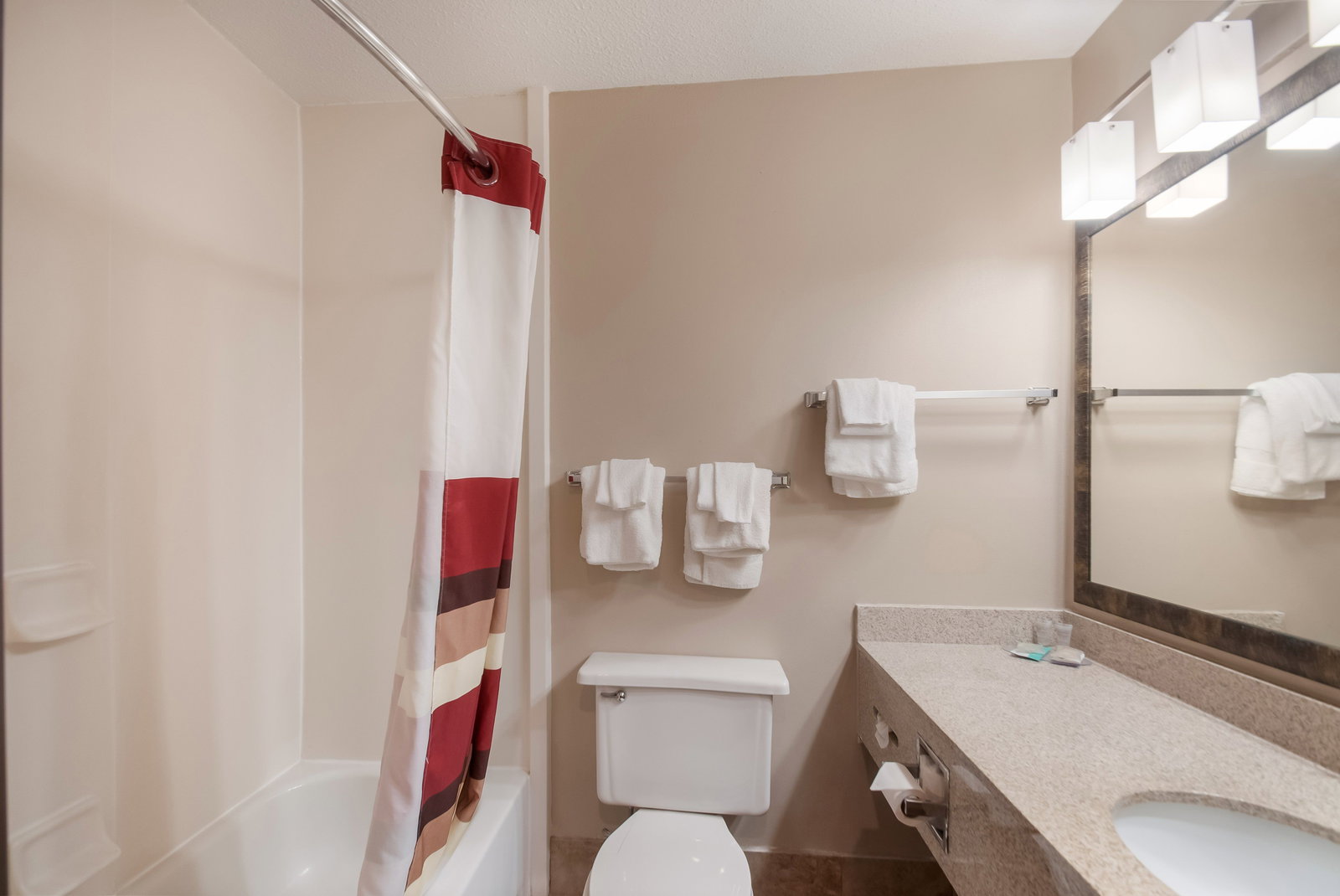 Red Roof Inn Dahlgren - Naval Base - thumb 7