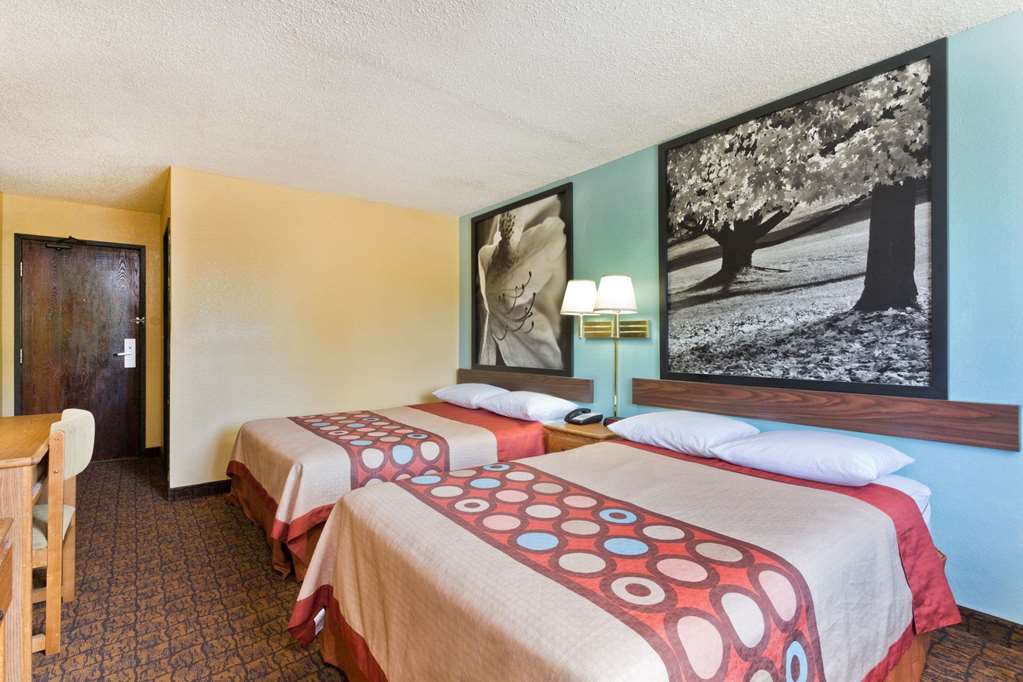 Super 8 Lexington Park/California Area - thumb 7