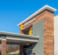 La Quinta Inn  Suites Aberdeen-APG - Accommodation Alabama