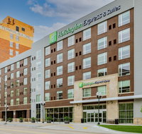 Holiday Inn Express  Suites Downtown - Accommodation Alabama