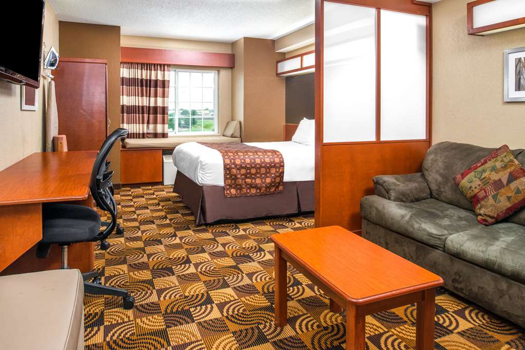 Microtel Inn & Suites By Wyndham Lincoln - thumb 12
