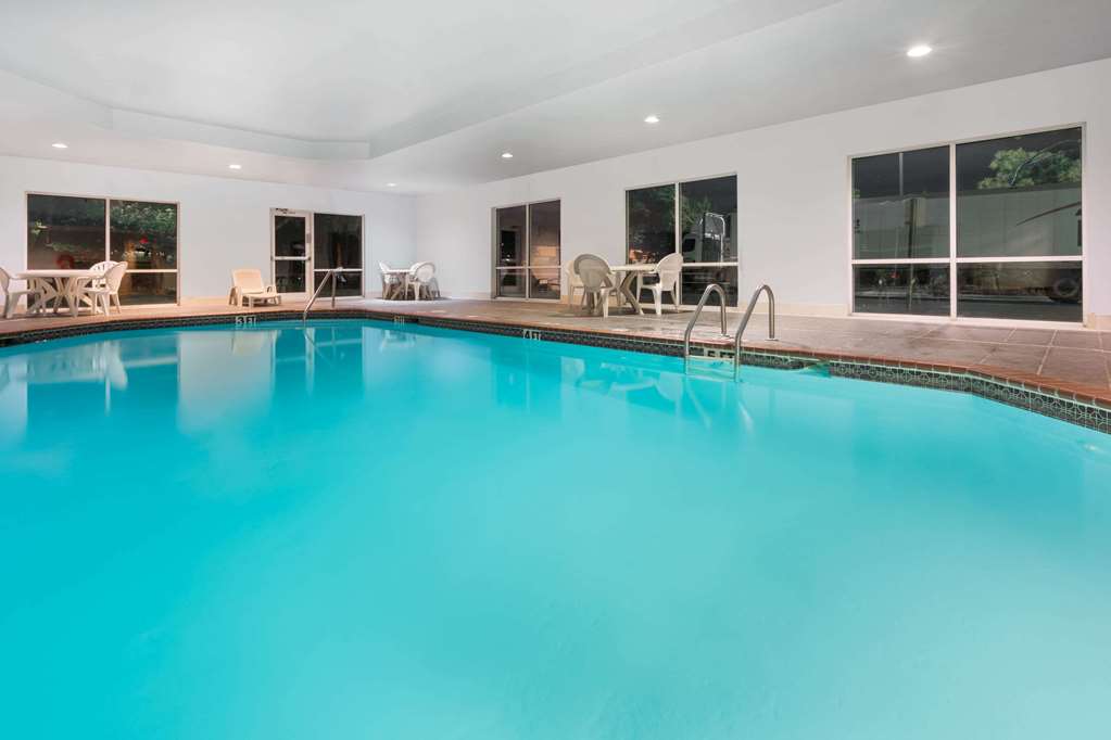 Ramada Limited Little Rock - thumb 7