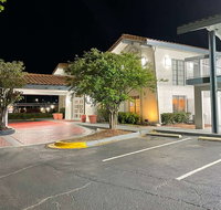 Travelodge by Wyndham Tuscaloosa - Accommodation Alabama