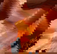 Small-Group Antelope Canyon and Horseshoe Bend Tour from Flagstaff - Accommodation Alabama