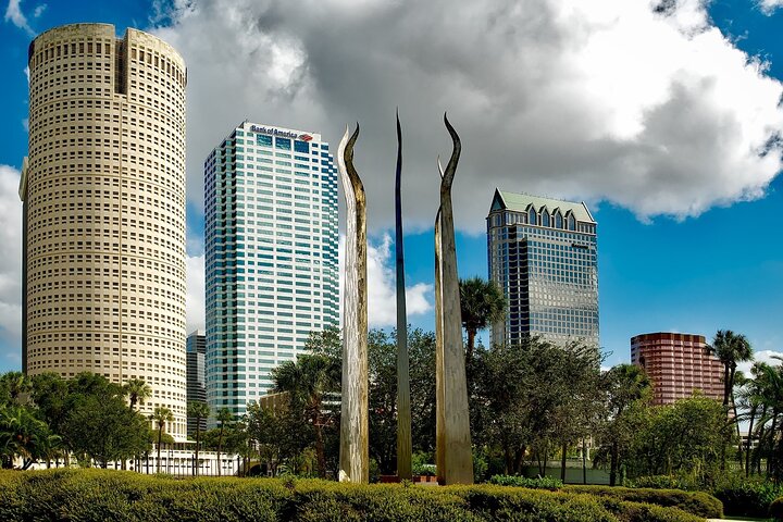 Arrival Private Transfer: Tampa Airport TPA To Tampa City In Business Car - thumb 4