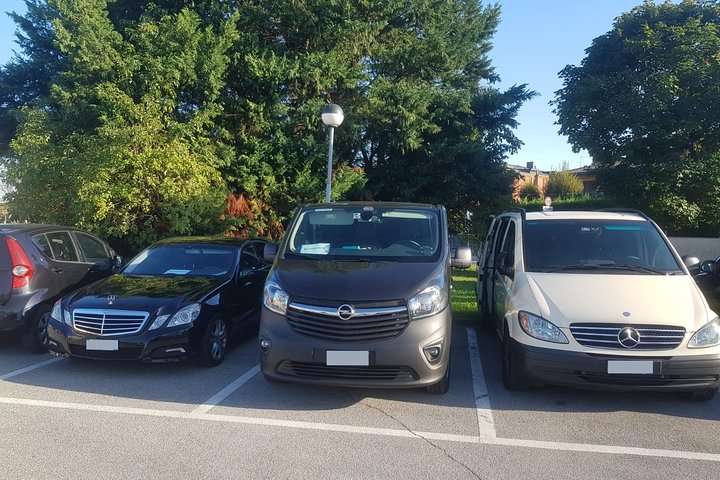 Indianapolis Airport (IND) To Indianapolis City - Arrival Private Transfer - thumb 0